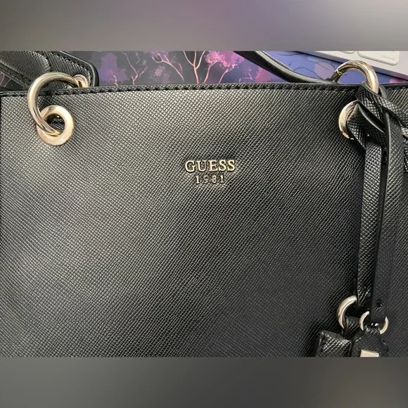 GUESS Black Kamryn Tote/Large Purse Preowned - Picture 7 of 7